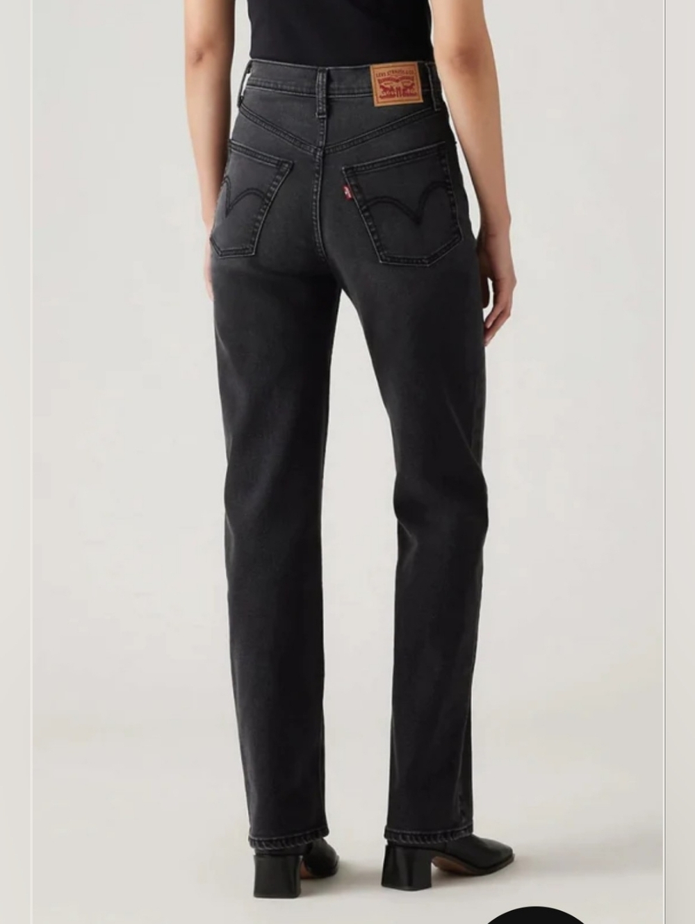Levi’s Ribcage Straight Full Length Black Denim Size 27 L32